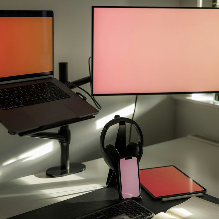 Cable Management Solutions for Your Large Gaming Desk Setup - Rest Relax