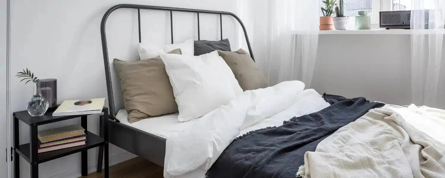 How to Stop a Metal Bed Frame from Squeaking - The Ultimate Guide - Rest Relax