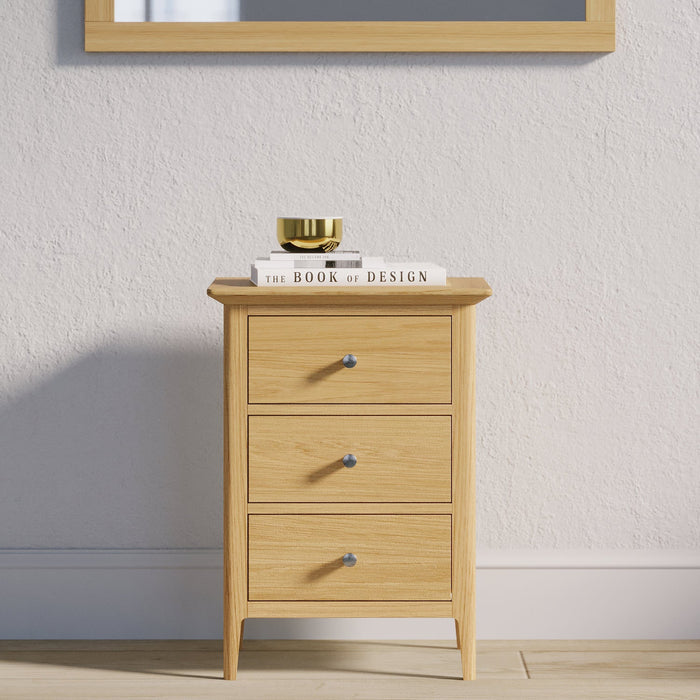 Furniture HausSaxby Oak 3 DRAWER BEDSIDE - Rest Relax