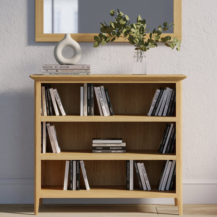 Furniture HausSaxby Oak SMALL BOOKCASE - Rest Relax